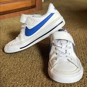 Nike Kids White and Blue Velcro Sneakers